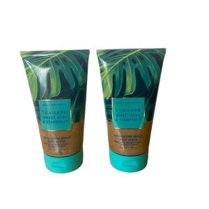 Bath & Body Works Thailand Sweet Kiwi Starfuit Exfoliating Beach Body Scrub x2